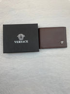 VERSACE BI-FOLD WALLET BROWN 🤎  CHECKERED TEXTURE MASTER PIECE 🤩 DARK BROWN 🤎 LEATHER BODY