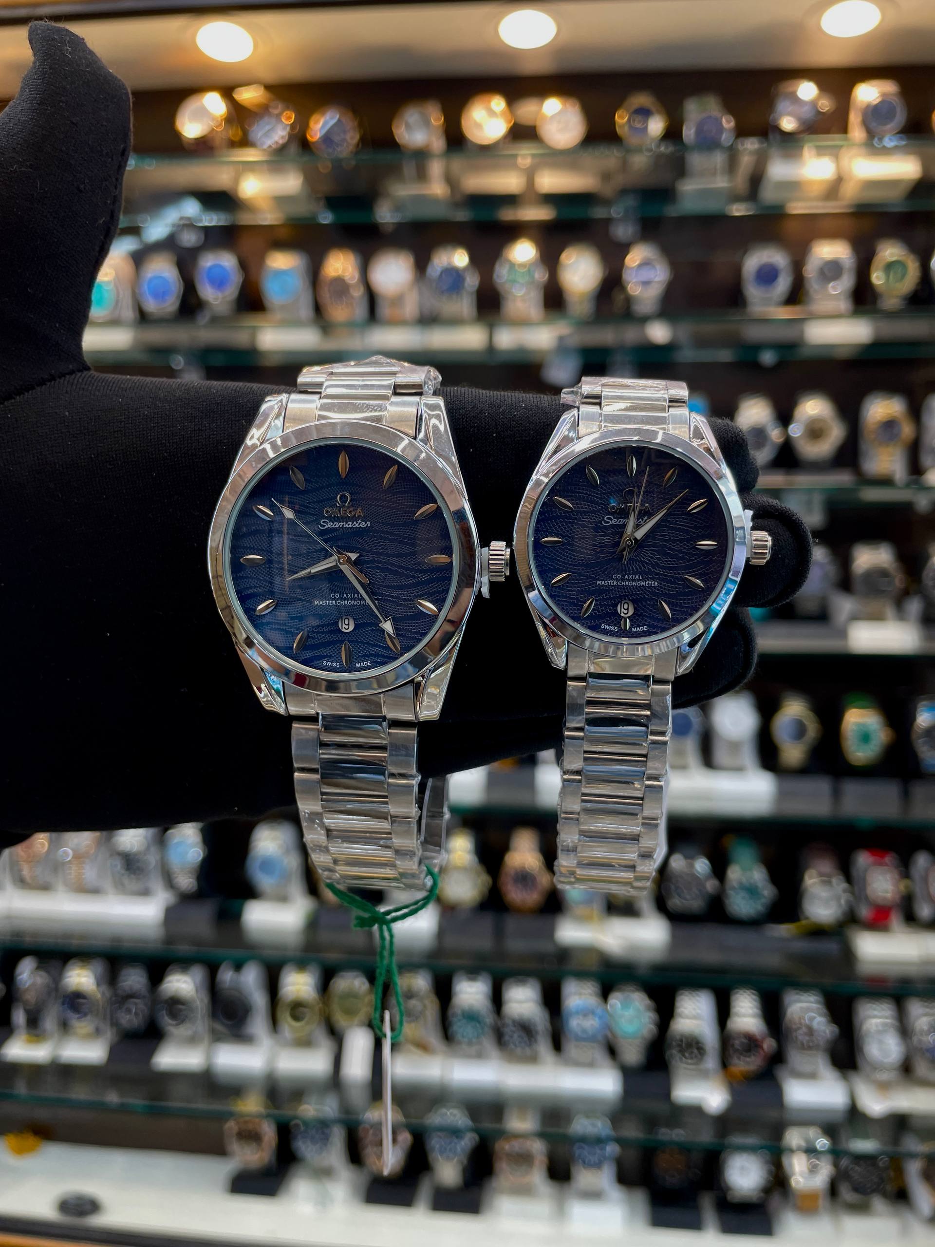 OMEGA SEAMASTER NOW IN COUPLE SET BLUE 💙