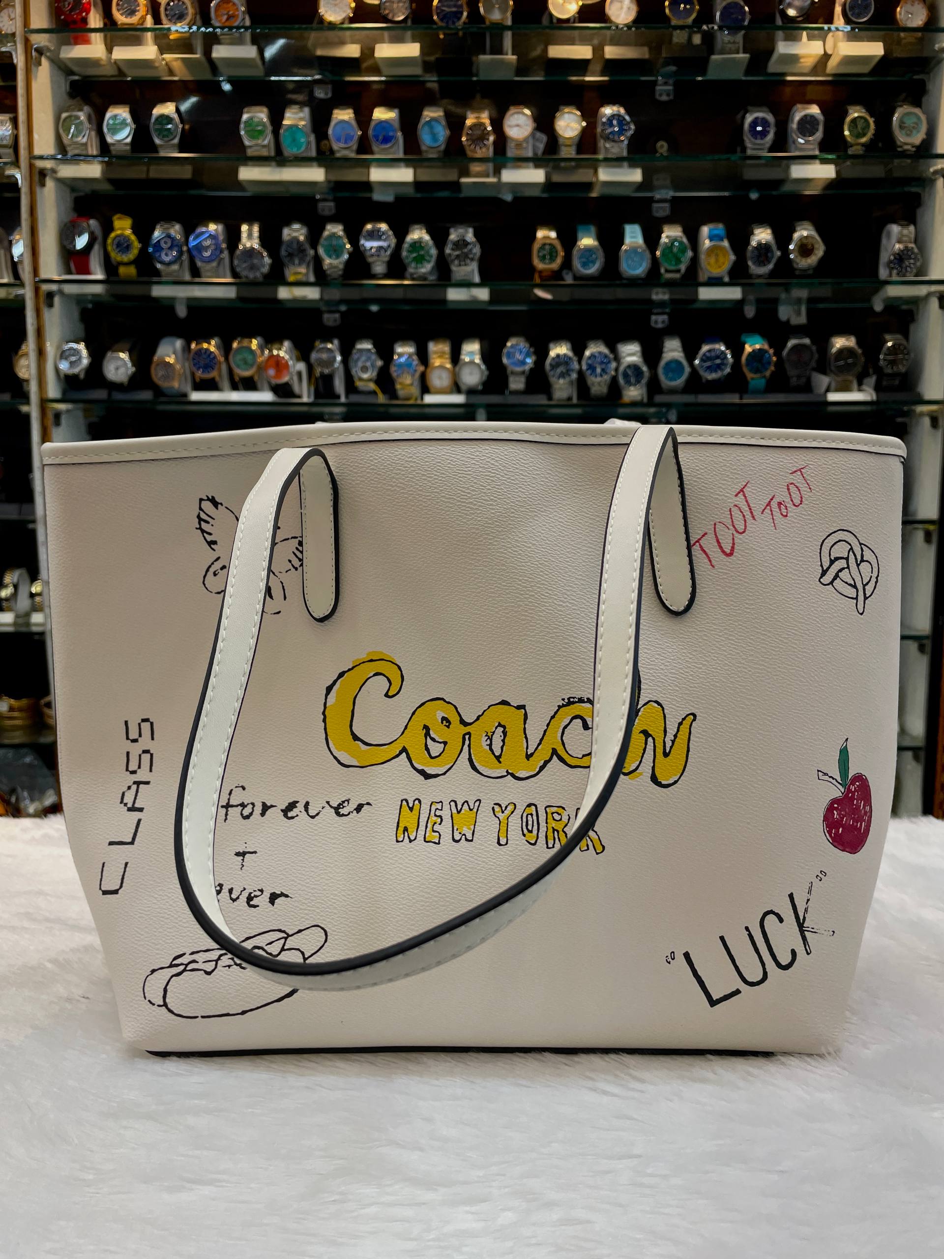 COACH CITY TOTE BAG WITH SKETCH PRINT IN MASTER PIECE 🤩