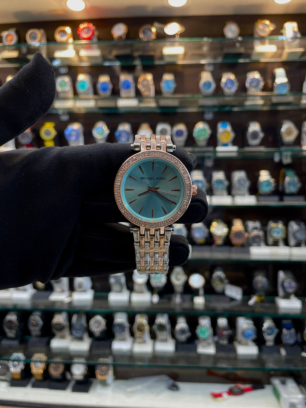 MICHAEL KORS (MK) NOW IN PLAIN DIAL 🤩 BLUE 💙
