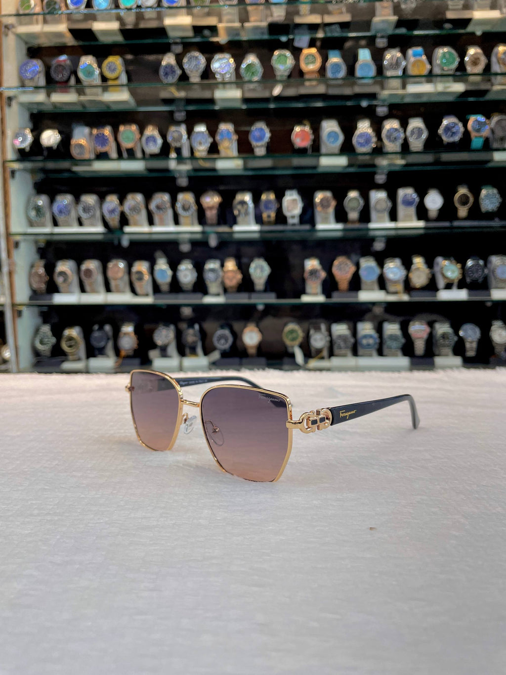 SALVATORE FERRAGAMO CASUAL WEAR GIRLS 🤩 GLASSES 🤓PINK PINK 🩷 GRADIENT LENS