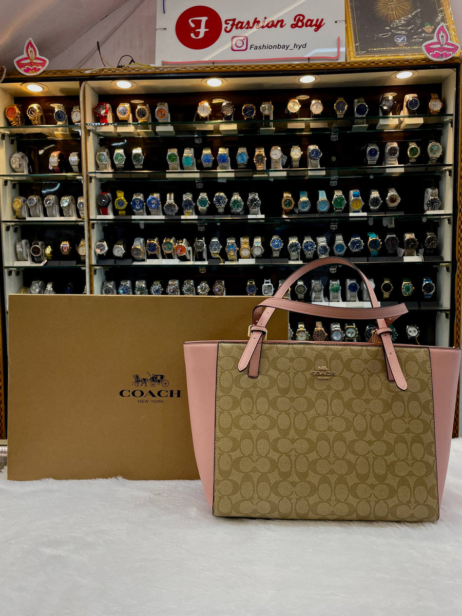 COACH MOLLIE TOTE IN SIGNATURE CANVAS WITH PINK 🩷 LEATHER MASTER PIECE 🤩