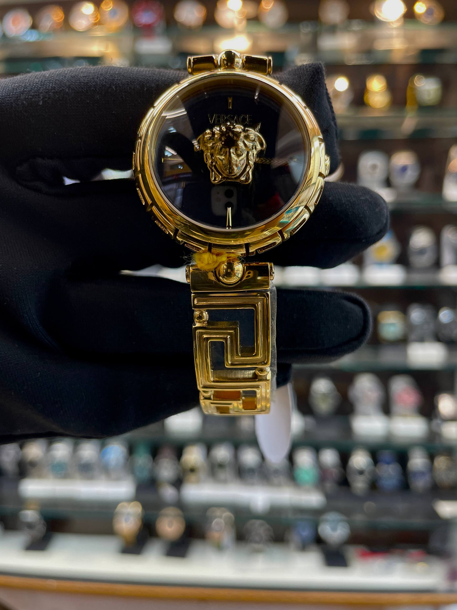 VERSACE MEDUSA JEWEL IN MASTER PIECE FOR GIRLS 🤩  BLACK 🖤