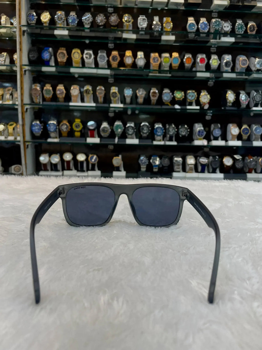 Tomford  wayfarer for mens in master piece