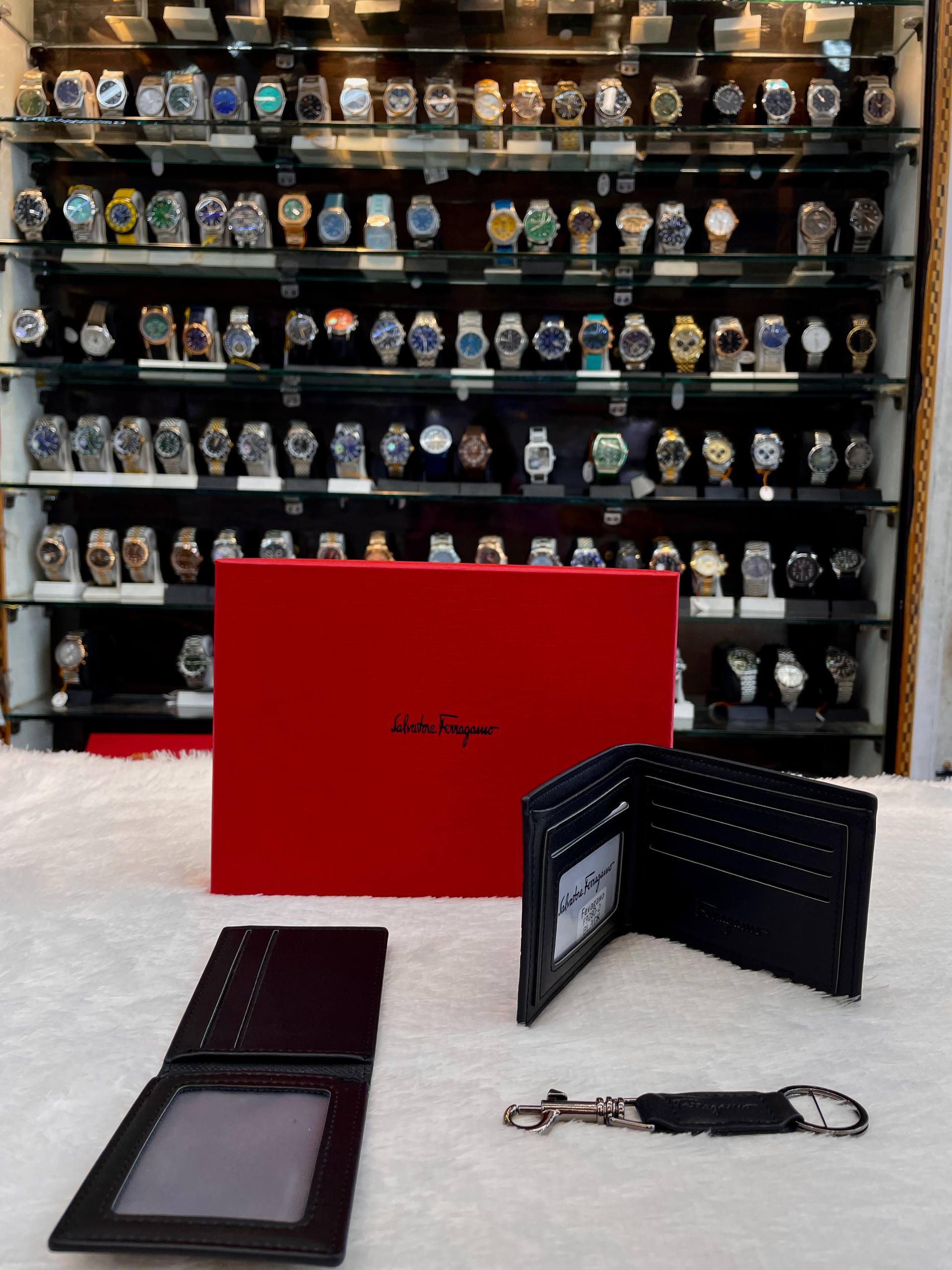 SALVATORE FERRAGAMO GANCINI LEATHER BI-FOLD WALLET SET COMBO