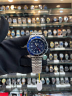 Seiko GMT quartz watch for men front view