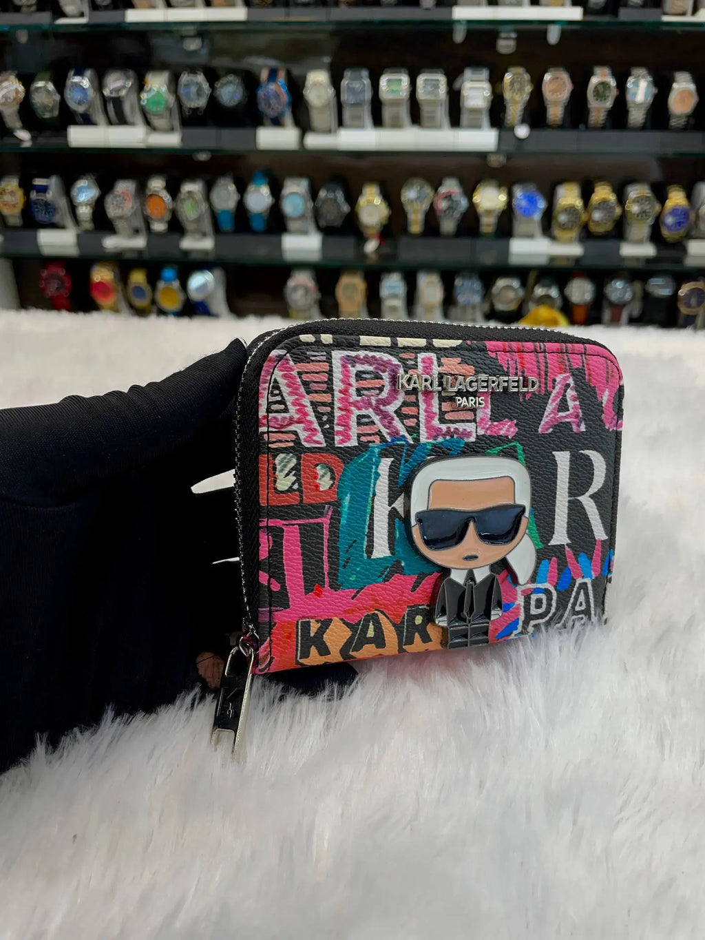 Karl lagerfield wallet for girls