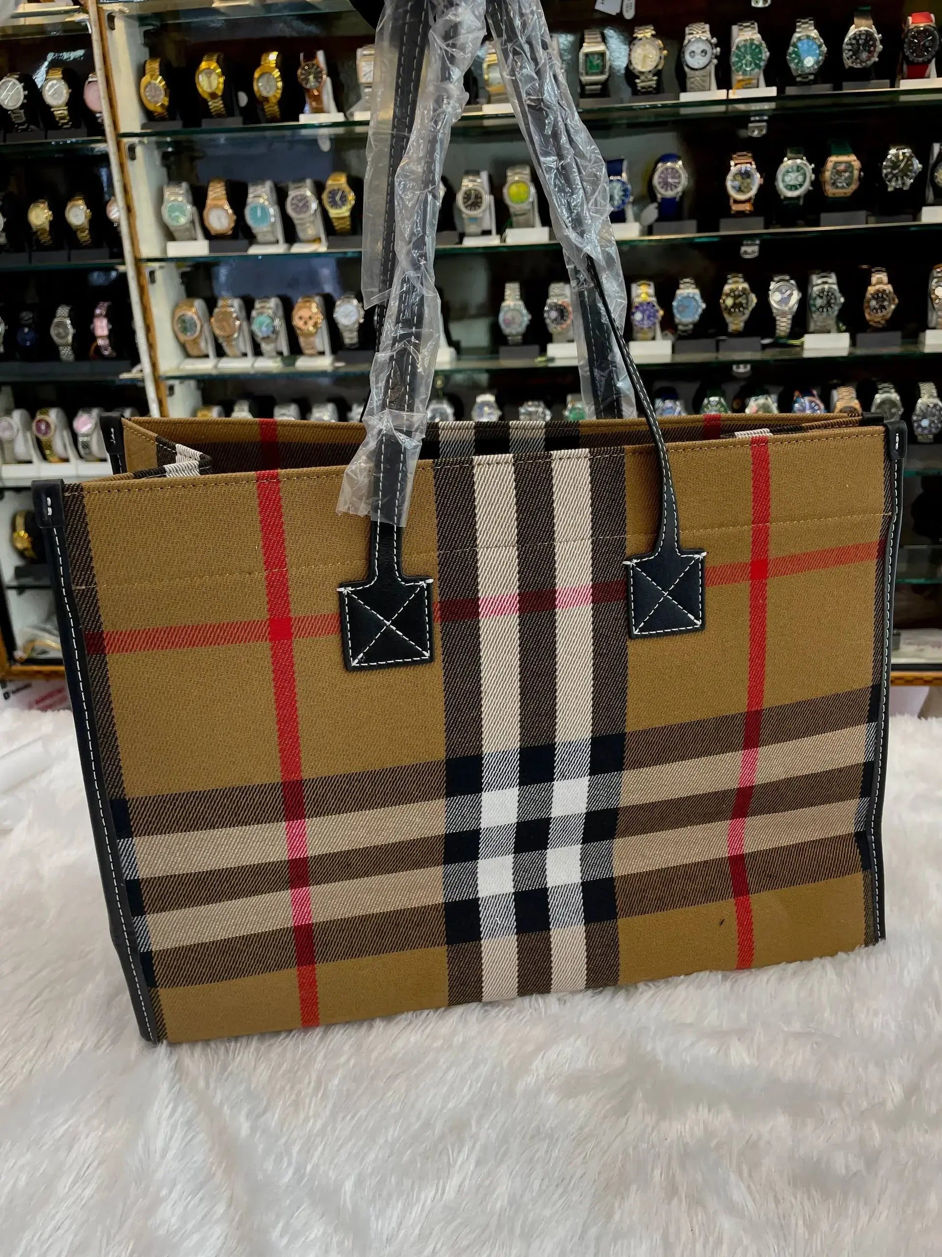 Burberry handbag for girls