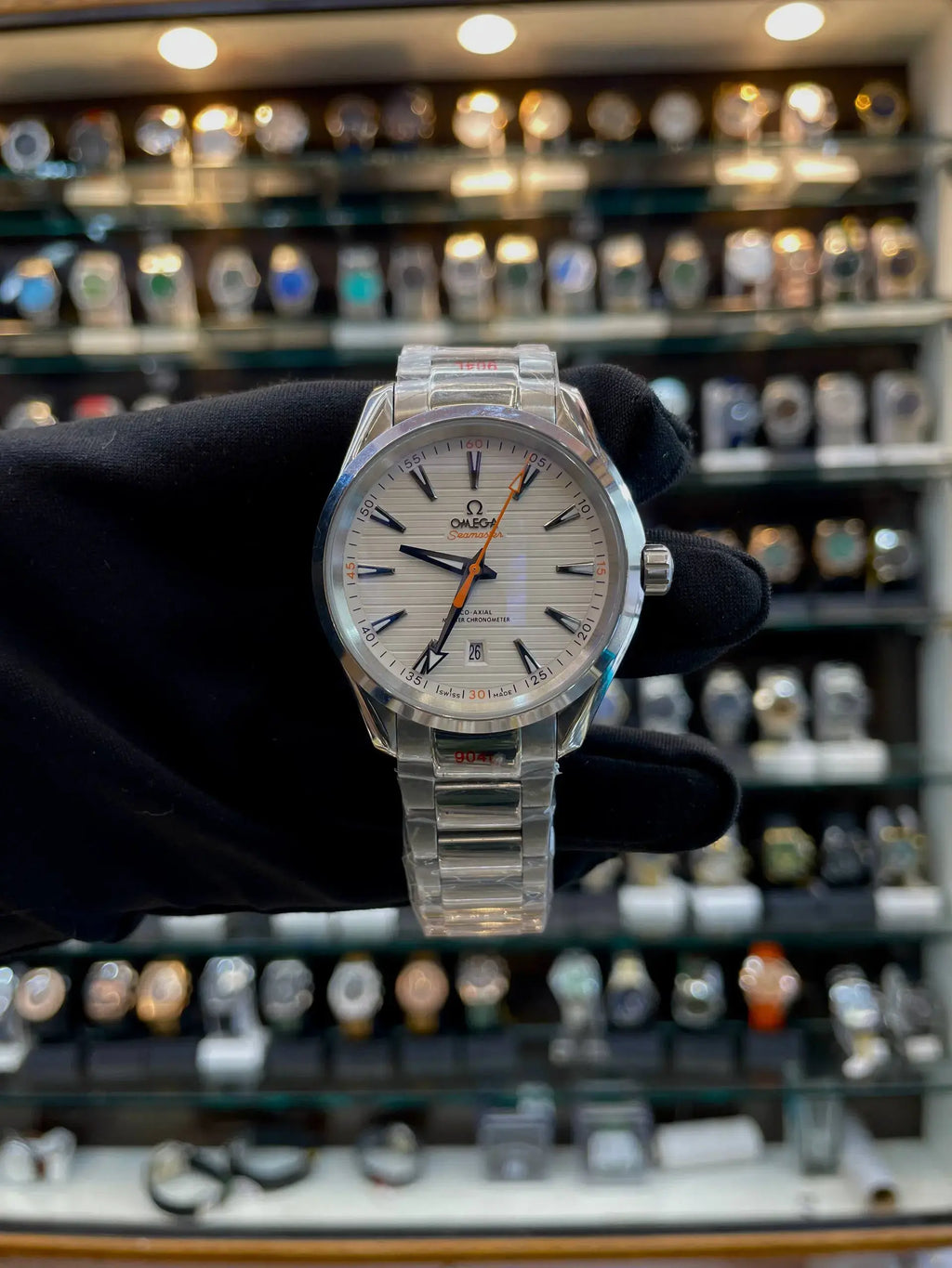 Omega seamaster aqua terra co-axinal master chronometer in master piece white