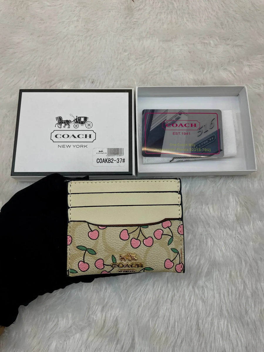 Coach card holder for girls cream body cherry