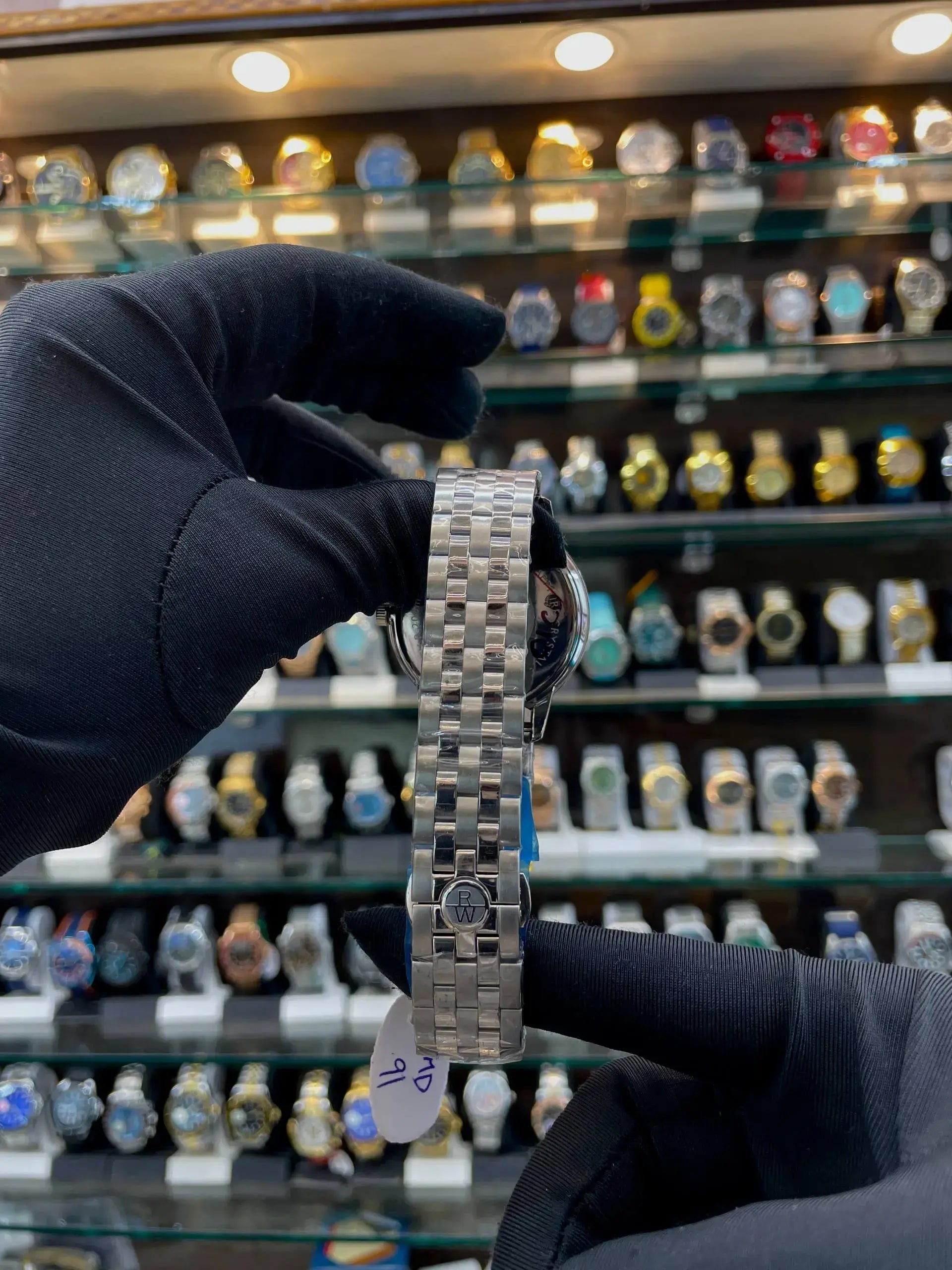 Raymond weil slim watch in master piece