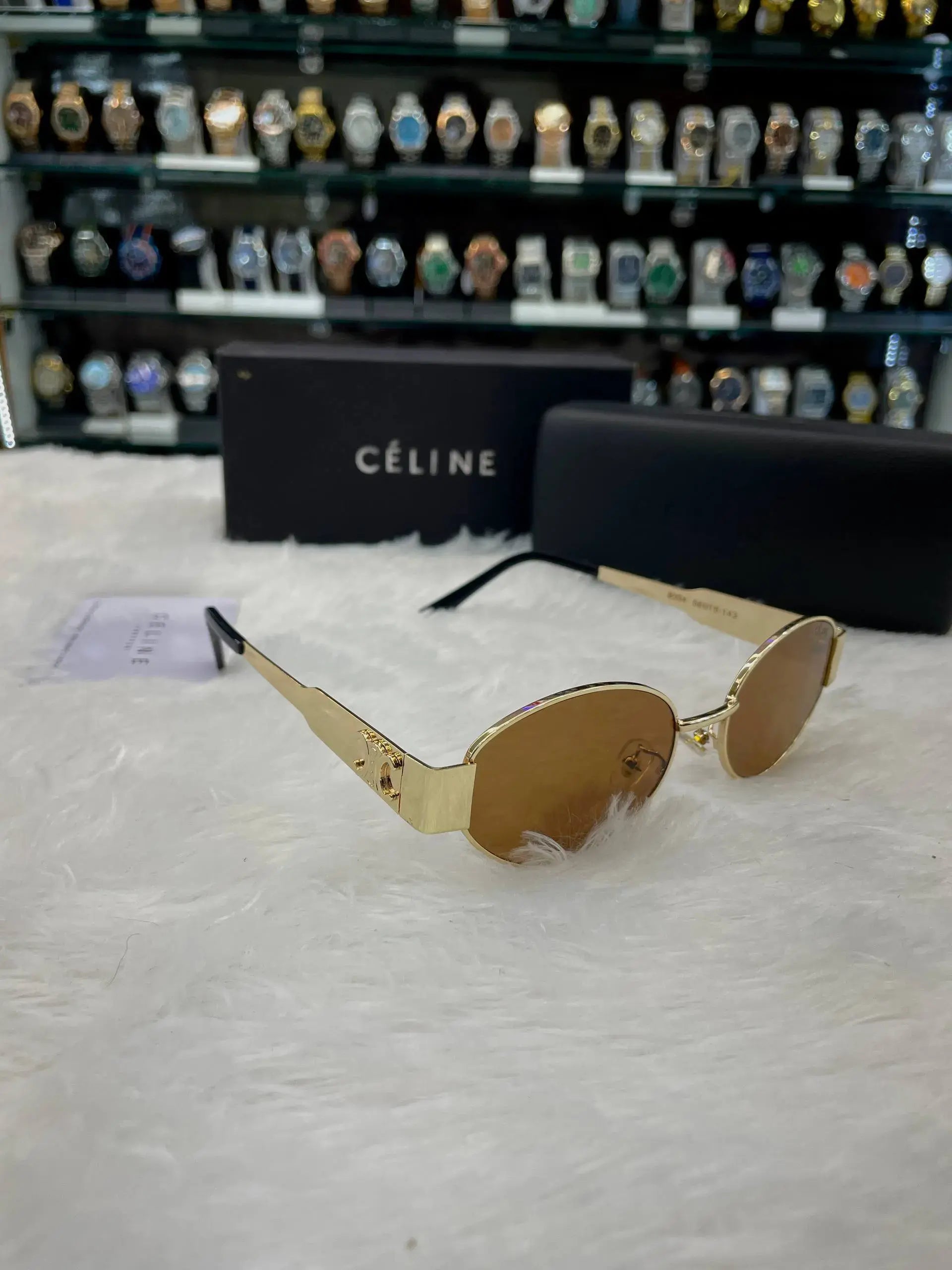 Celini triomphe metal golden frame for girls in master piece