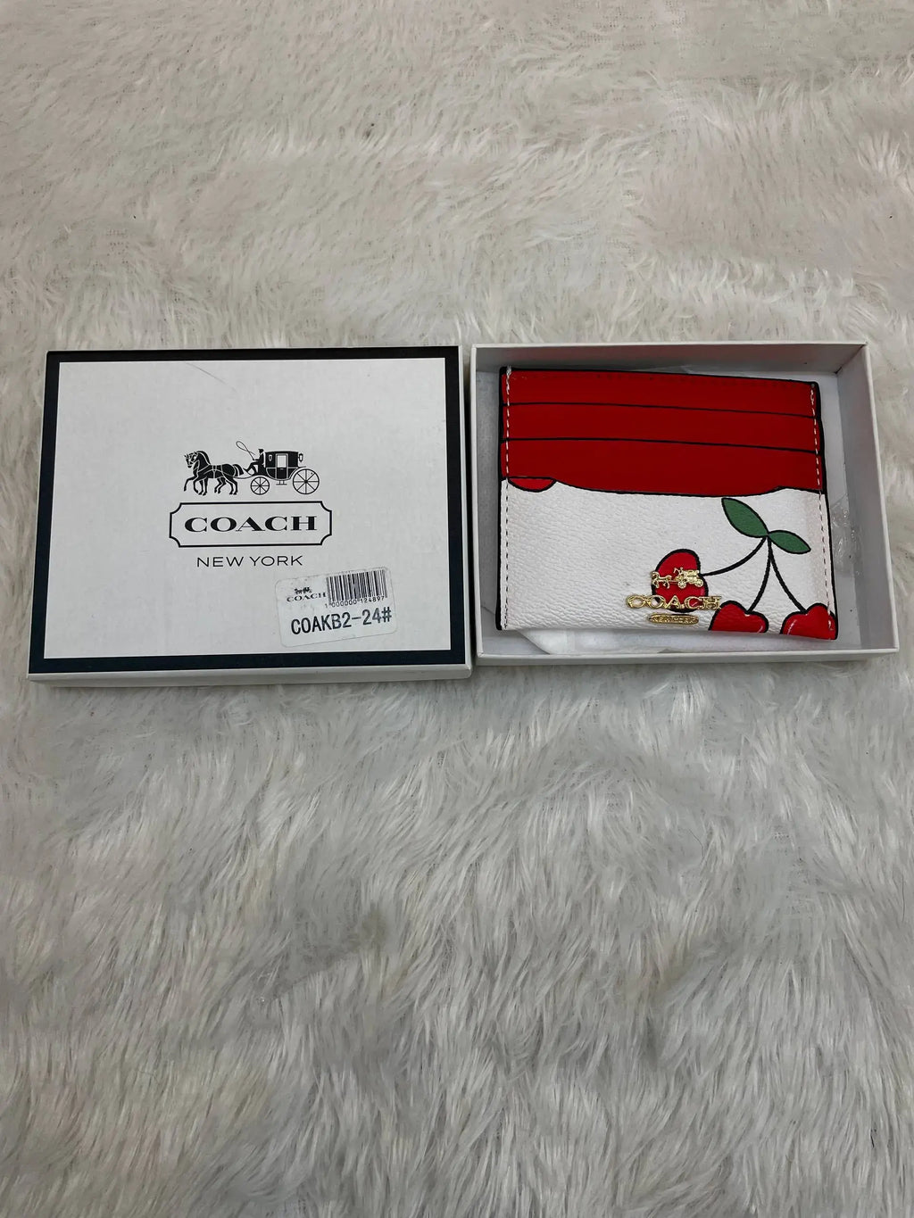 Coach card holder for girls cherry