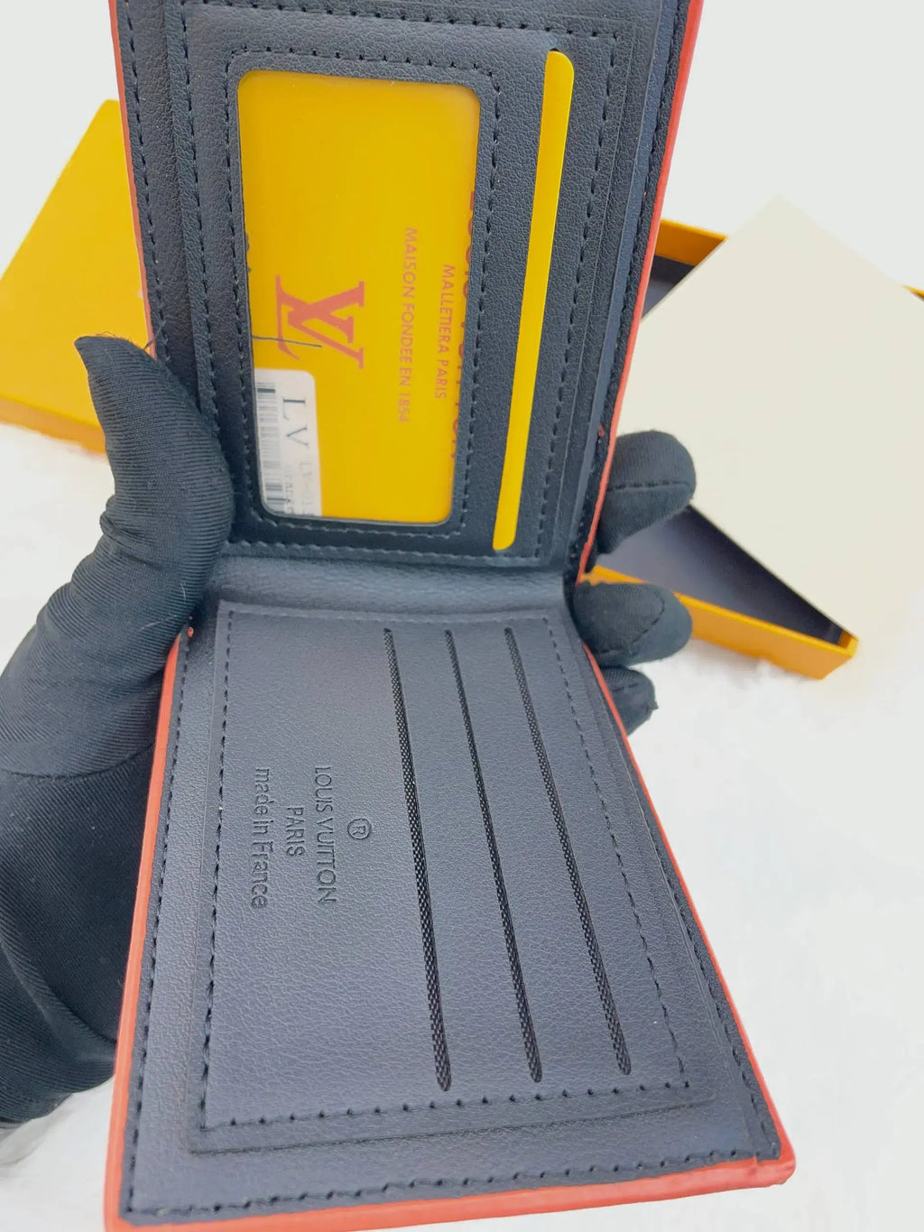 Louis vuitton (lv) premium wallet Red leather print