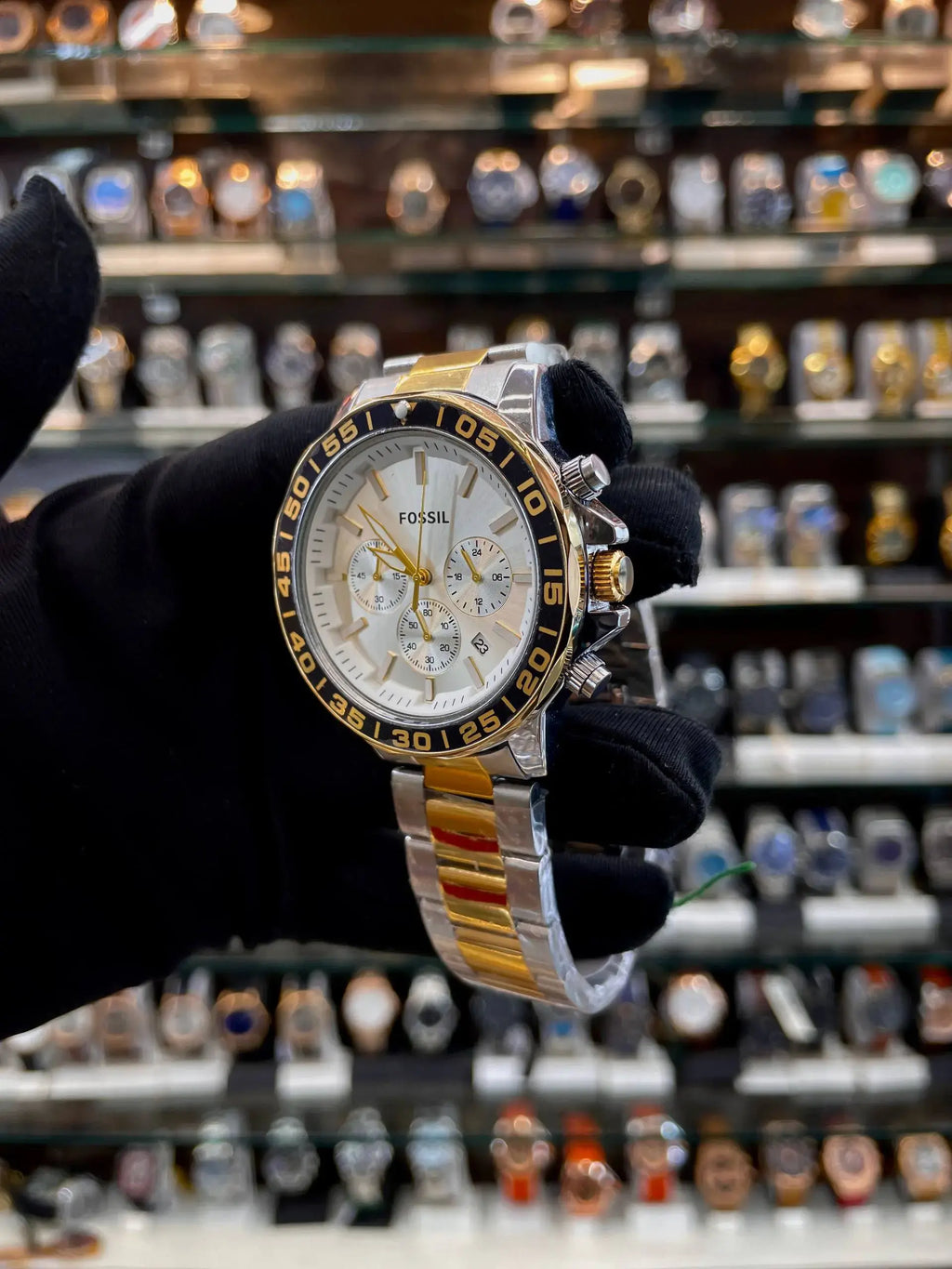 Fossil now in casual wear for mens dual tone