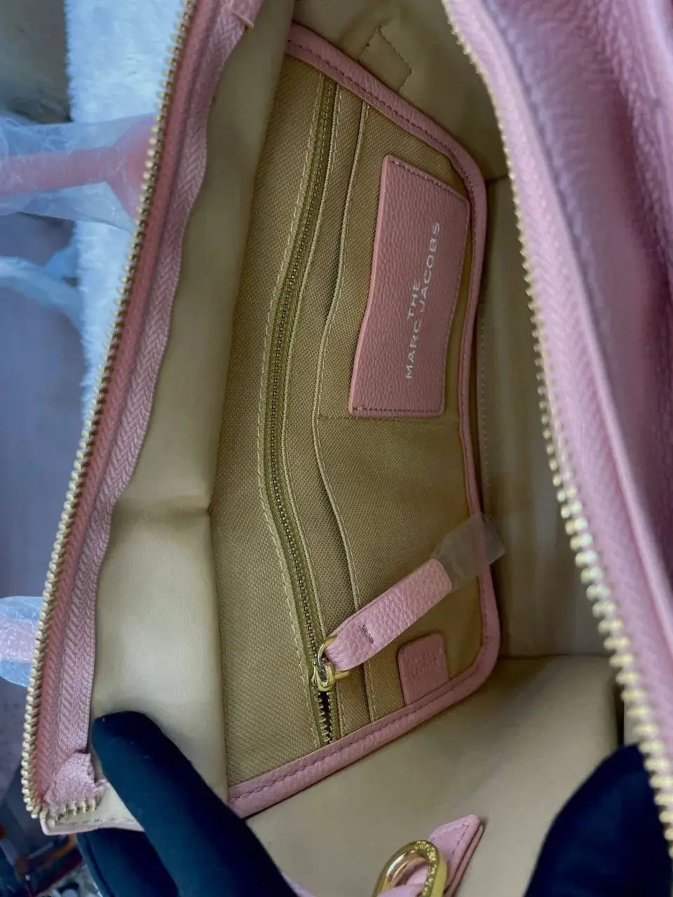 Marc Jacobs the leather medium Tote bag for girls