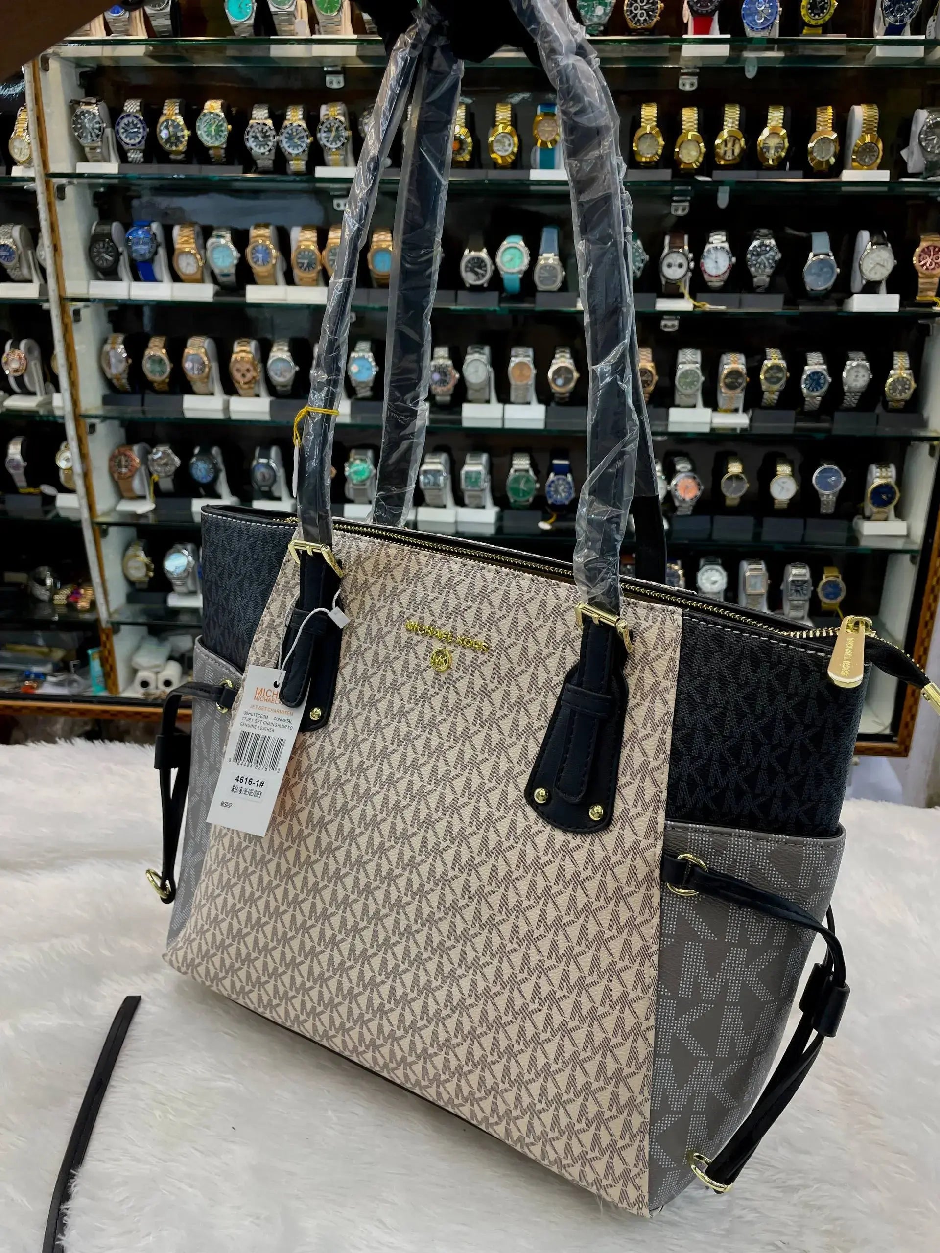Michael Kors (mk) 3pc set multi voyager colour block Tote bag